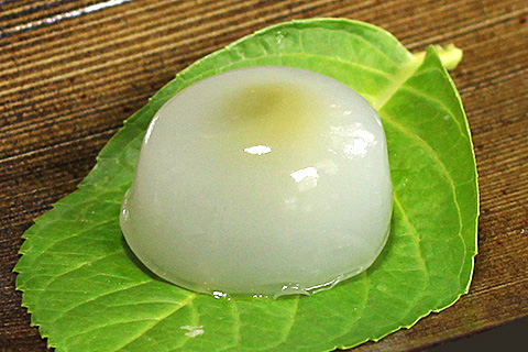 水まんじゅう(抹茶あん)